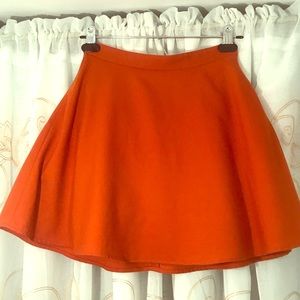 00 Club Monaco circle cut skirt